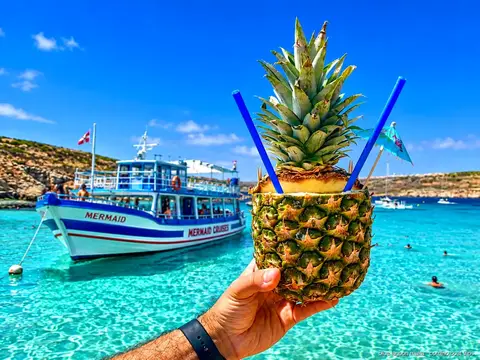 Malta: Blue Lagoon and Santa Maria Caves Cruise